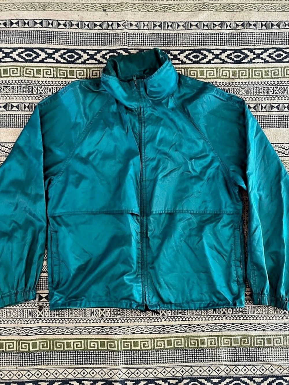 Eddie Bauer Nylon Windbreaker in Blue Size Large